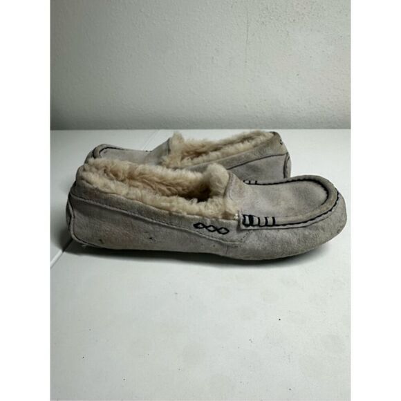 Ugg Ansley Light Grey Slippers Women’s Size 7 US /24 Japan See Description - Picture 8 of 11